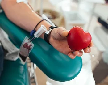 5 причин здати кров і як це зробити
